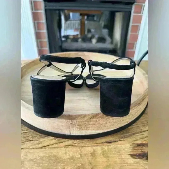 NEW Pelle Moda Francis Black Suede Arched Block Heel Sandals ~ 9.5 ~ NEW - Picture 5 of 7